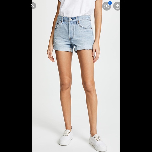 Levi’s 501ct Button Fly Lt wash distressed Shorts